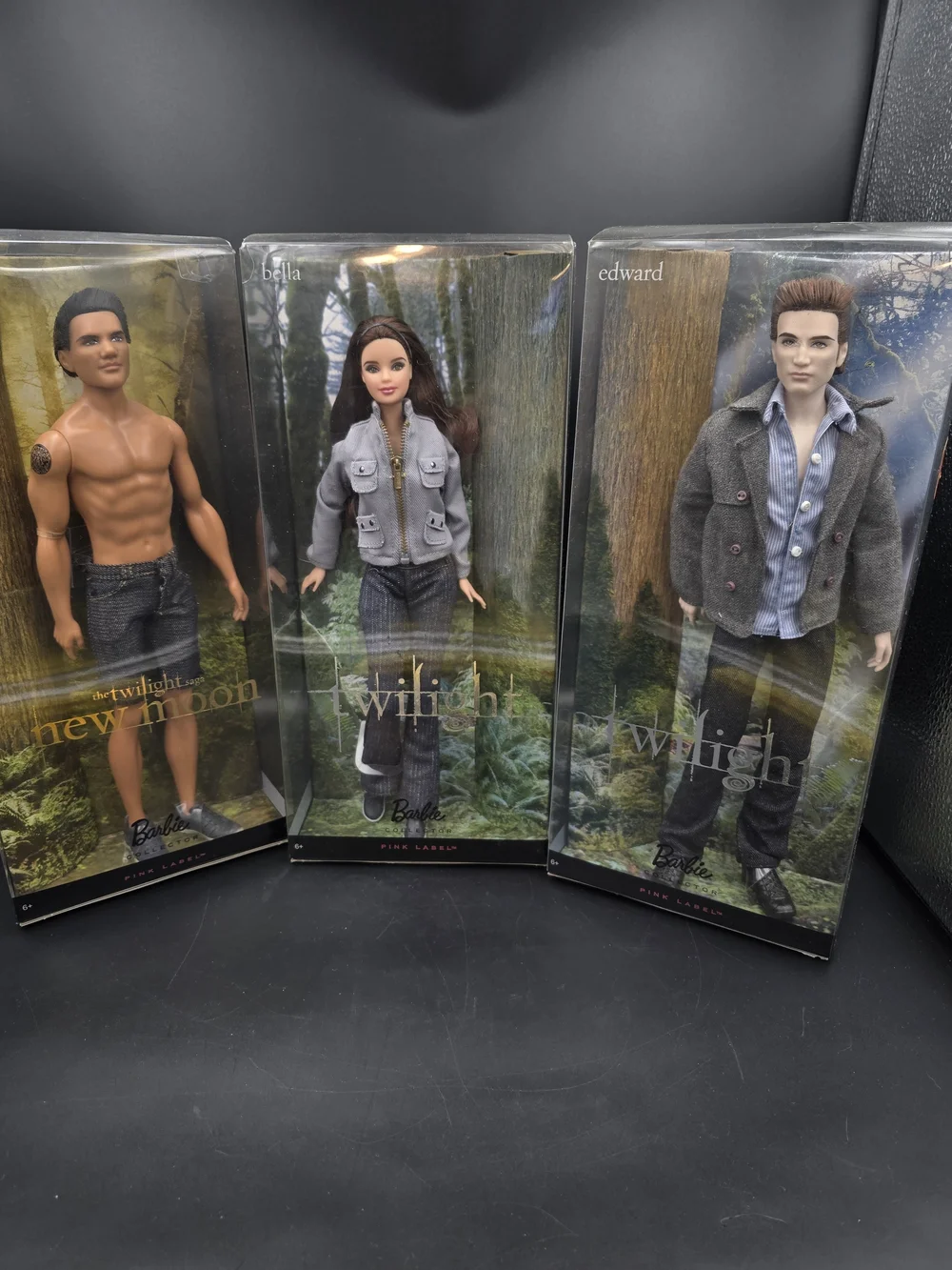 Twilight Collector Doll Set - Bella, Edward & Jacob (Gray Outfit Accents)